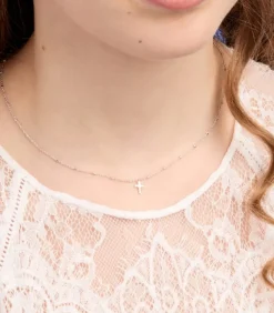 By Gabay, Halskæde med lille kors, sølv