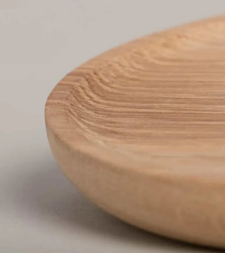 Egetræ, Oval tallerken med hjerte