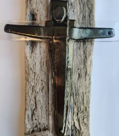 Glaskors Marine på drivtømmer