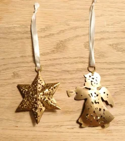 Ophæng, Stjerne guld med hulmønster, 8 cm