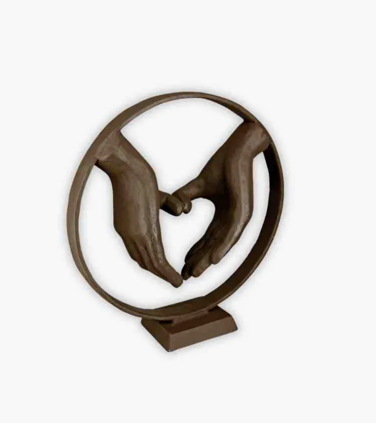 Skulptur: Hjerte hænder i metal, 23 cm