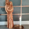 Skulptur: Julekrybbe i oliventræ, 40 cm