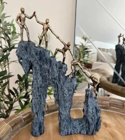 Skulptur, Ved fælles hjælp, 34 cm